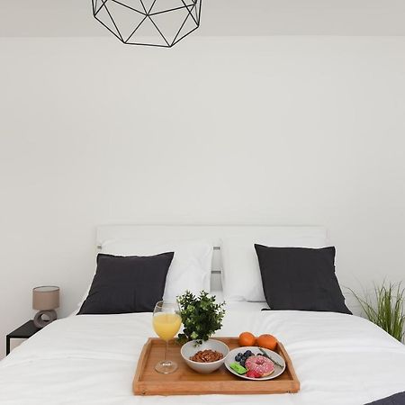L&R Luxury Apartment- Free Parking Zadar Buitenkant foto