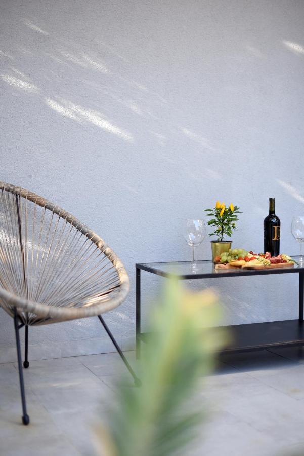 L&R Luxury Apartment- Free Parking Zadar Buitenkant foto